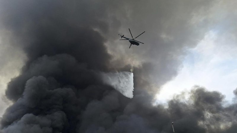 伊朗沙希德拉贾伊港爆炸事件已造成至少40人死亡、约1000人受伤